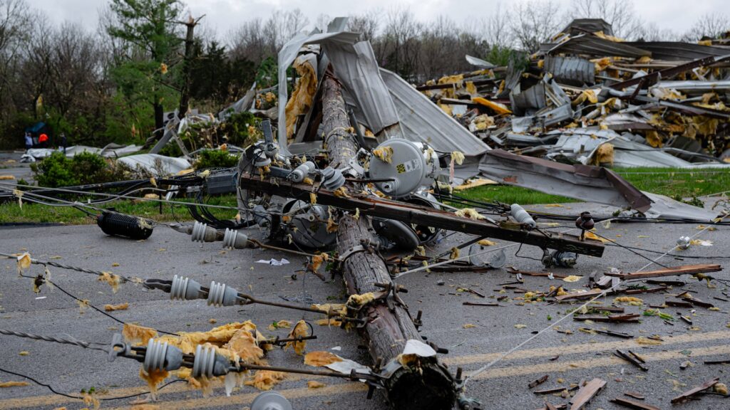 ap severe 2 jeffersontown ky 040325 ap severe 2 jeffersontown ky 040325